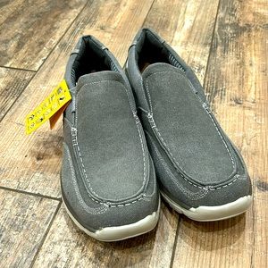 Mens Lightweight Slip On Canvas Shoes
